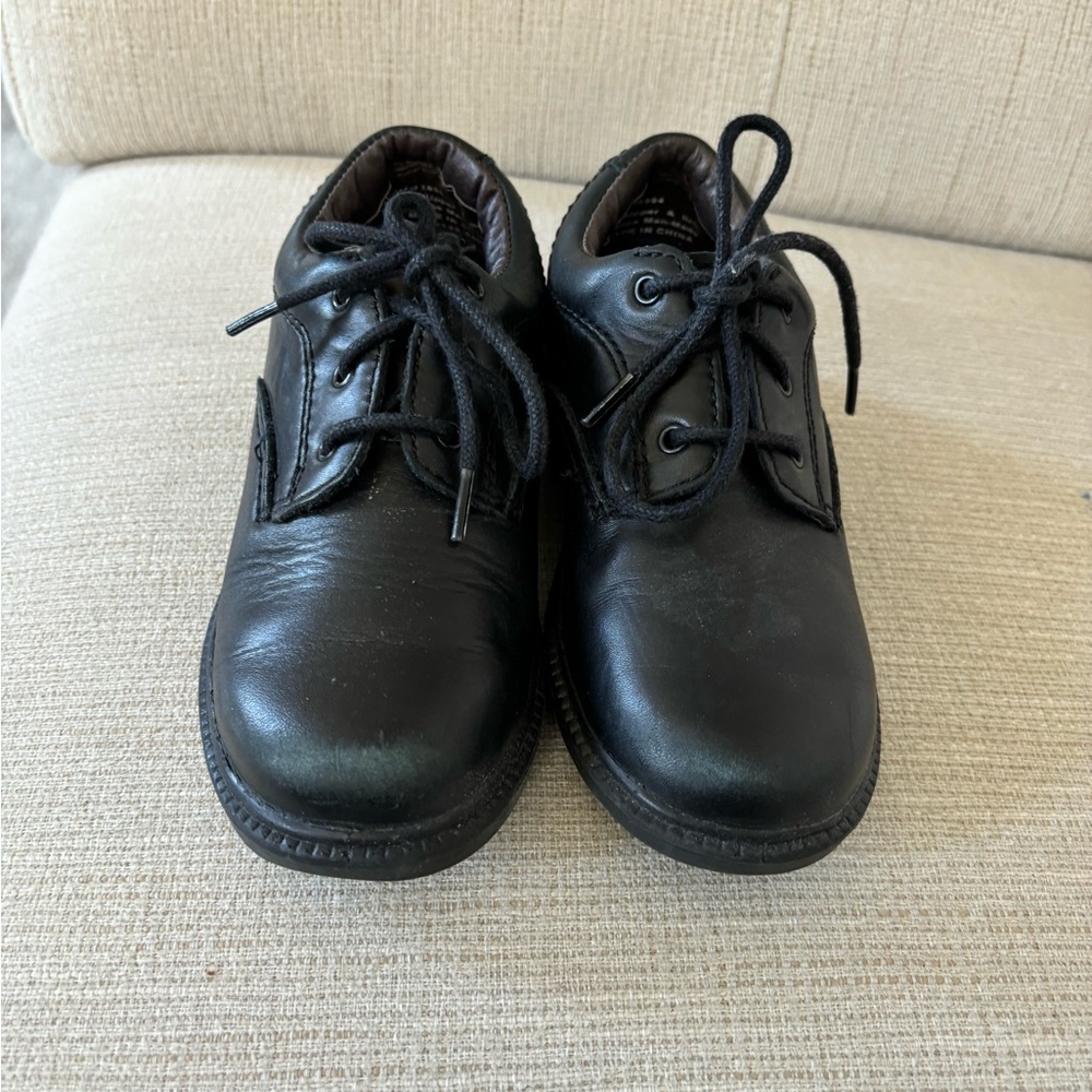 Toddler Boy 11.5 W Black Tie Shoes.  These are Wide Width. Worn a few Times.